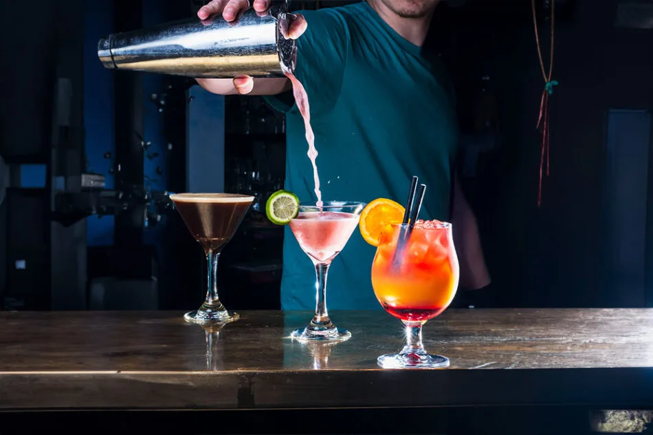 TCR Lounge Bar Drinks 12
